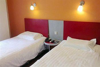 Motel 168 Liu Zhou Road Inn 上海 外观 照片